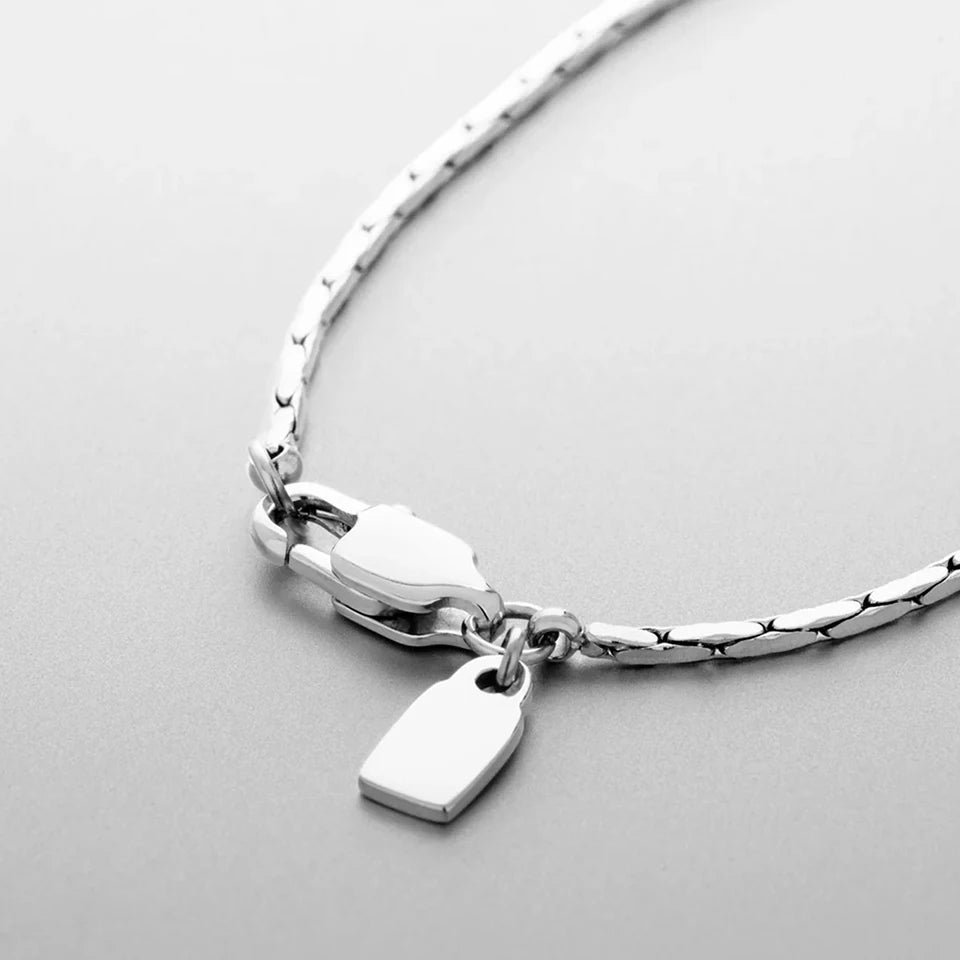 Bone-Halskette Silber – Elegante Herren-Halskette aus Edelstahl