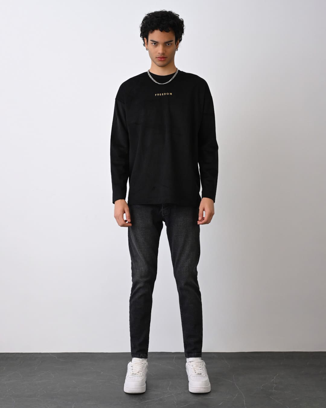 Cord Langarmshirt Freedom für Herren- Schwarz