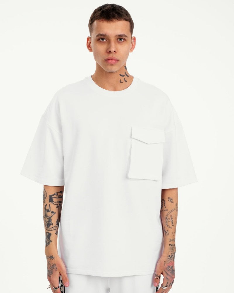 Oversize T-Shirt mit Tasche - Weiß