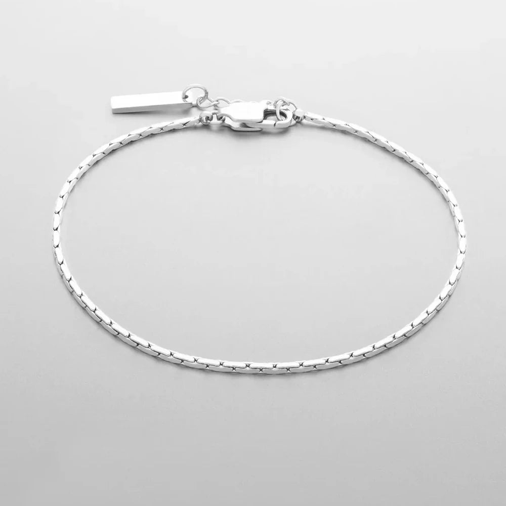Glänzendes Bone-Armband Silber – Hochwertiges Herren-Accessoire
