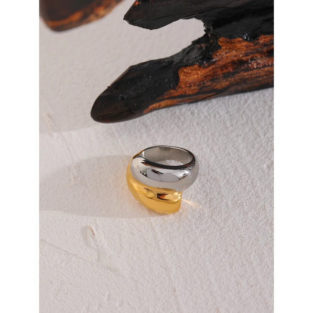 Twisted Ring in zwei Farbkombination - 18K vergoldet
