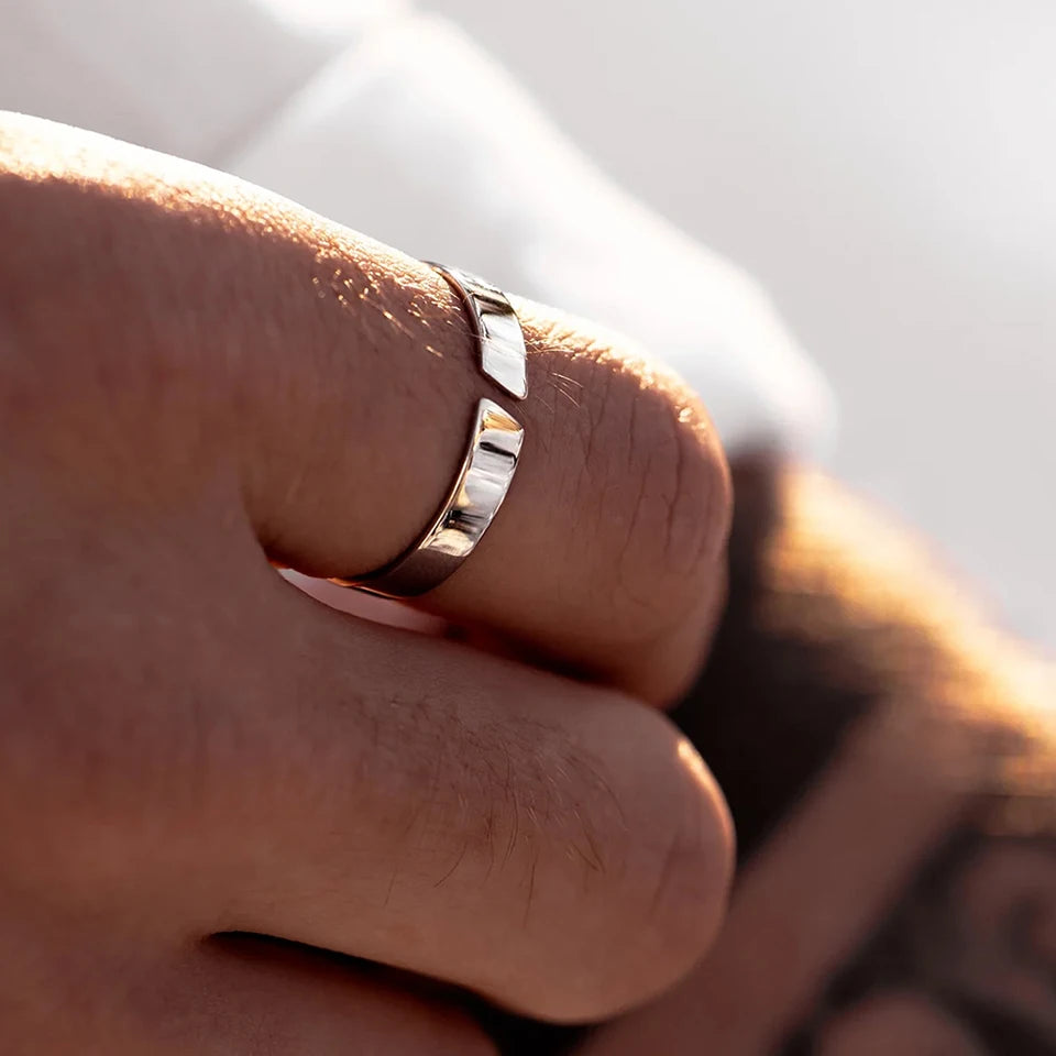 Minimal Ring poliert in Einheitsgröße - Silber