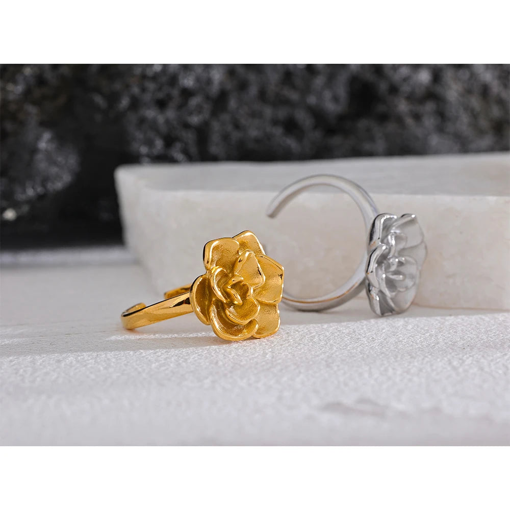 Flower Ring - 18K Weißgold vergoldet