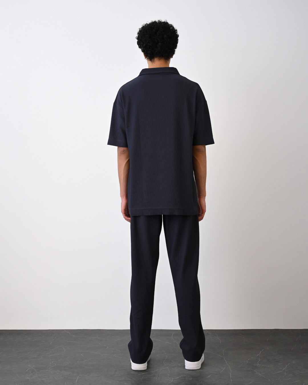 Oversize Cord T-Shirt mit Kragen - Dunkelblau