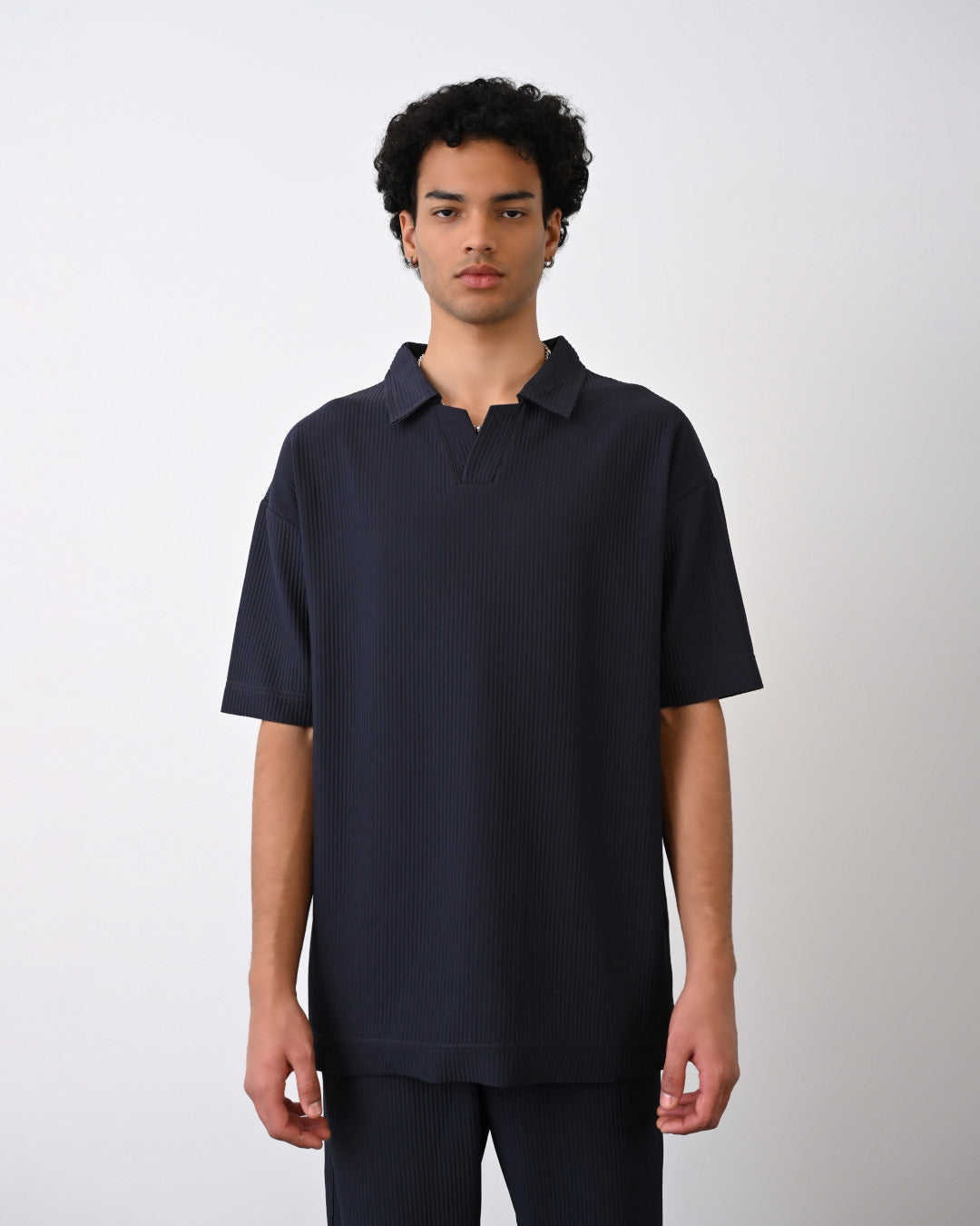 Oversize Cord T-Shirt mit Kragen - Dunkelblau