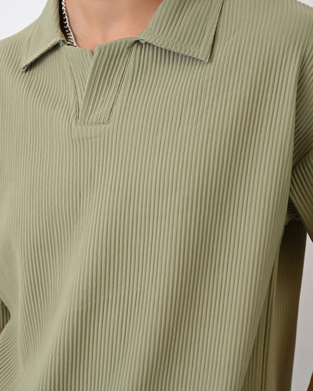 Oversize Cord T-Shirt mit Kragen - Kaki
